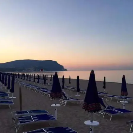 Via Fermo 5B *